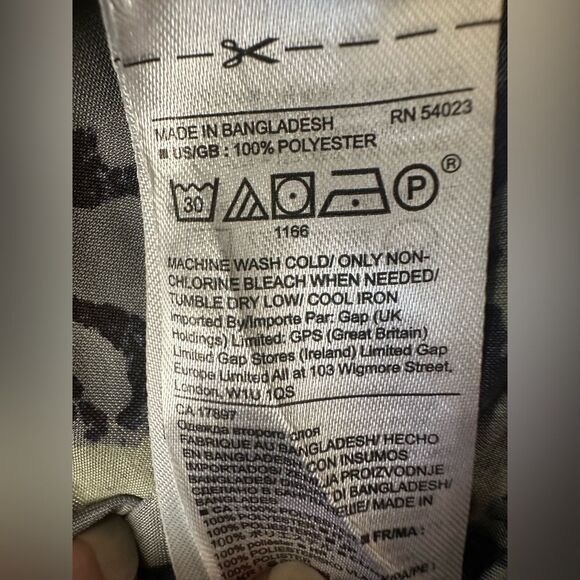 BANANA REPUBLIC Dillon Floral Silky Blouse Button Down Front XS Blue Green - Picture 9 of 9